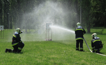 Ismét versenyeznek a tűzoltók