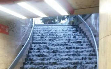 Ömlik a víz a Nyugati aluljáróba! 