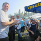 Parázs-varázs képekben