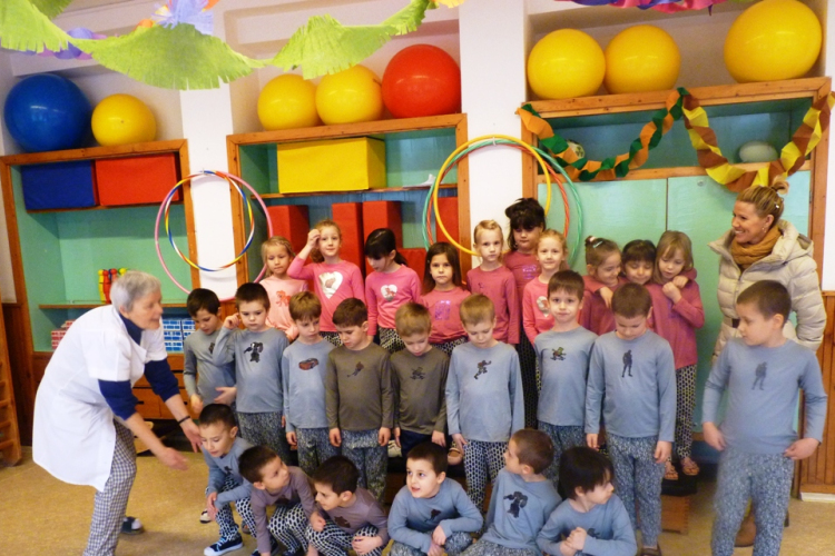 Királylányok Magentában