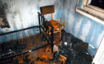 Lakástűz Sárbogárdon