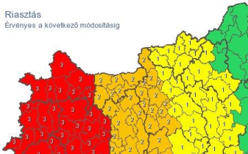 Visszavonták a harmadfokú riasztást 
