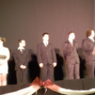 Rosti is szalagot tűzött