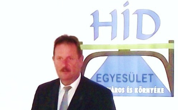 Ahol olajozottan halad a csatorna-beruházás.