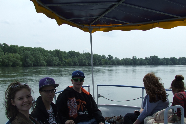 Kirándultak a dökösök