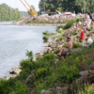 Motorcsónak két napon keresztül