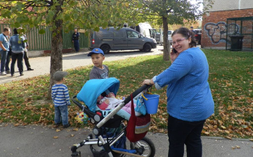 A lakásról, a lakhatásról és a családokról