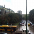 Esett, sőt zuhogott