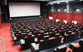 A mozi is bezárt mától