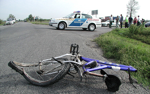 Gyereket ütött az autó