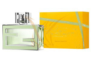 Parfümöket akartak lopni egy helyi áruházból