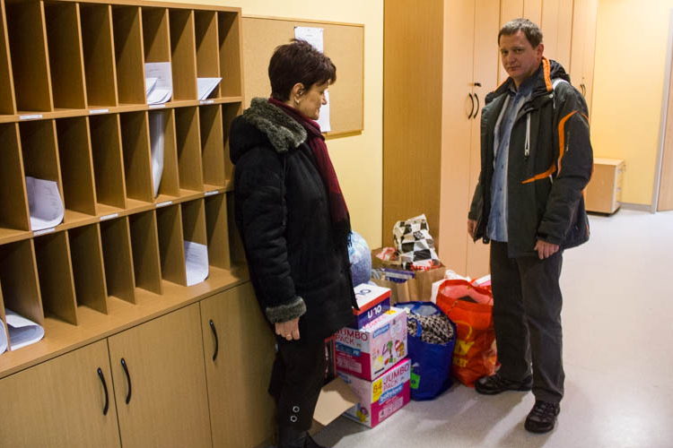 Ajándékok az Átmeneti Otthon lakóinak