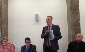 Most a Móriczért ehetünk