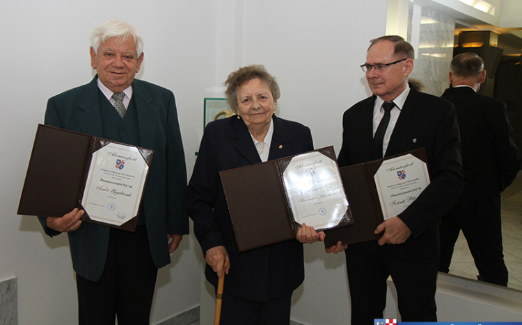 Ezt a várost becsülettel és alázattal szolgáljuk - képekkel