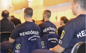 Új tiszthelyetteseket köszöntöttek