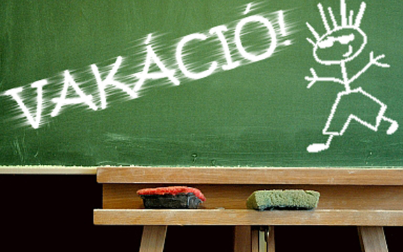 Rendkívüli: 2019-től jöhet a rövidebb nyári szünet