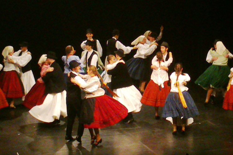 Vasas hatvan éves- DSTV videóval