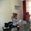 Együtt 2014 kampány-körút  a bejáratnál Gombossal