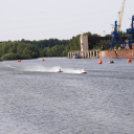 Motorcsónak két napon keresztül