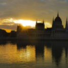 Képeket vegyenek az Arany iskoláért!