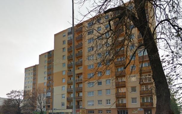 Állapotos nő zuhant le a tizedik emeletről- életét vesztette