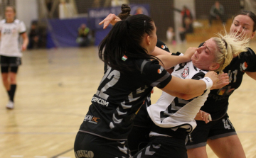  Küzdelmes iksz Siófokon