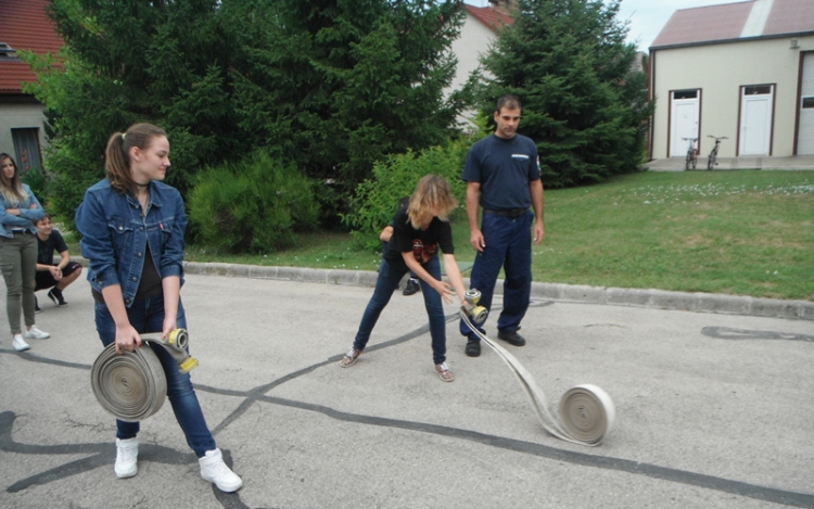 Tűzoltóknál önkéntesen