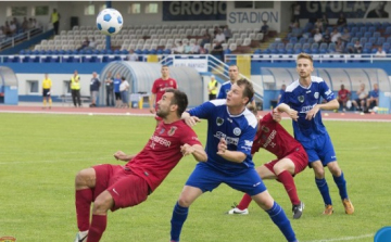 11 év után ismét NBI !