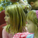 A rendíthetetlen sündisznócska, a Szeleburdi Meseszínház előadásában