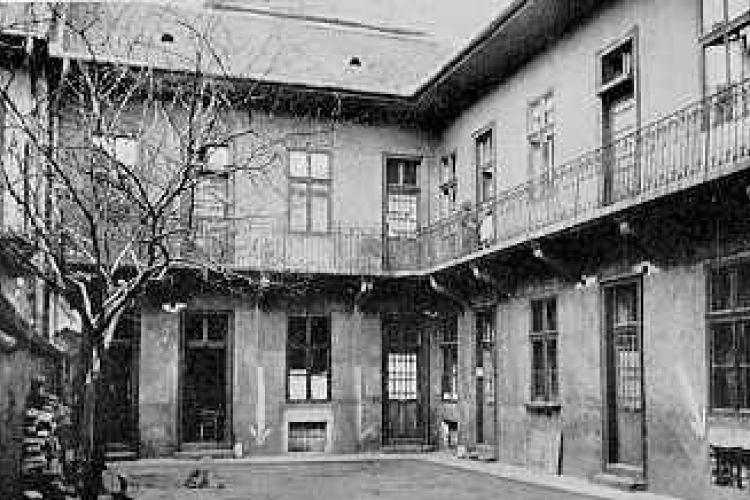 József Attila szülőházát is felújítják Ferencvárosban