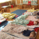 Zengő-bongó bölcsisek hétköznapjai