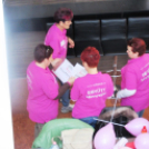 Séta a mellrák ellen nőnapon