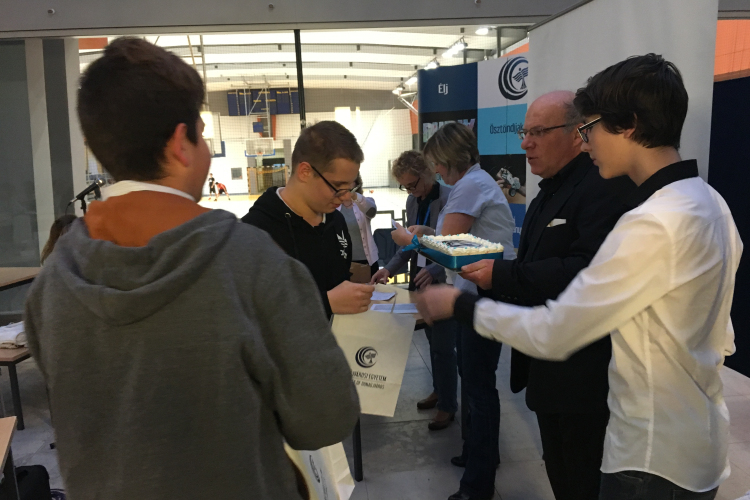 Komplex természettudományi vetélkedő a Bánkiban