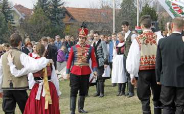 A valódi forradalom nem egy délutánból áll