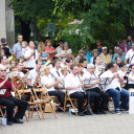 Mazsorettek és fúvós zene