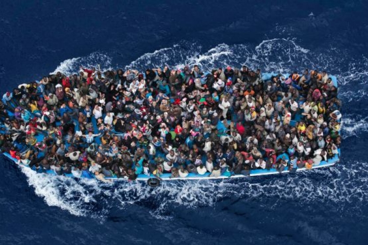 Hajószerencsétlenség - Olasz és máltai miniszterelnök: Európának egységesen kell fellépnie az emberkereskedőkkel szemben