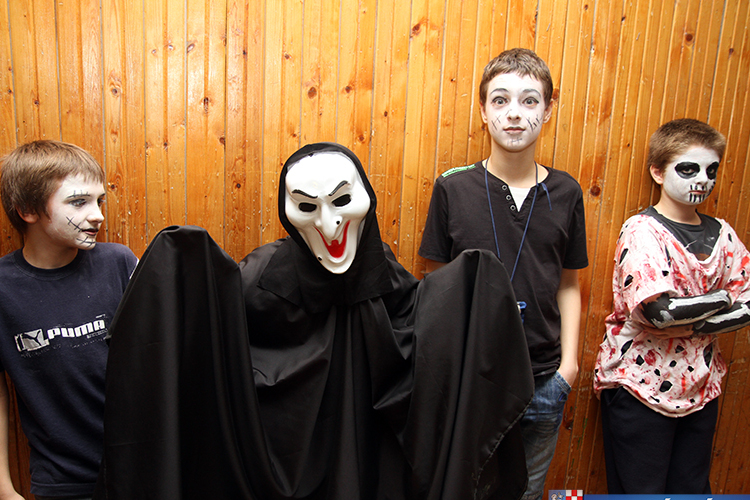 Az elvarázsolt iskola