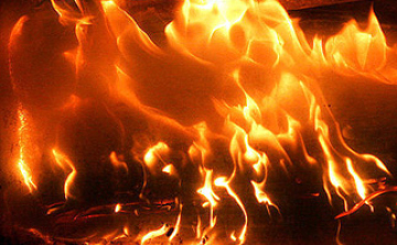 Tűzhalál Pusztaszabolcson