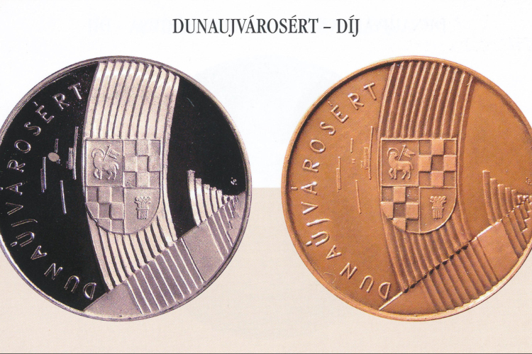 Ki kapja a Dunaújvárosért Díj-at?