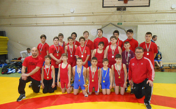 Szépen szerepeltek Dunaferr SE birkózói