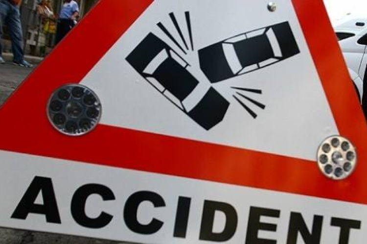 Árokba borult egy autó Sukoró és Pákozd között