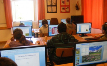 Bánkiban mérkőztek meg az informatikusok