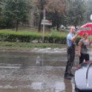 Esett, sőt zuhogott