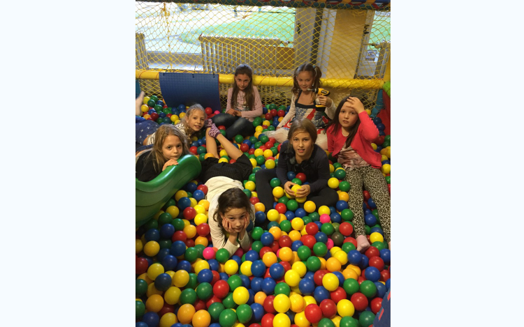 Ahol ugrálni is lehet