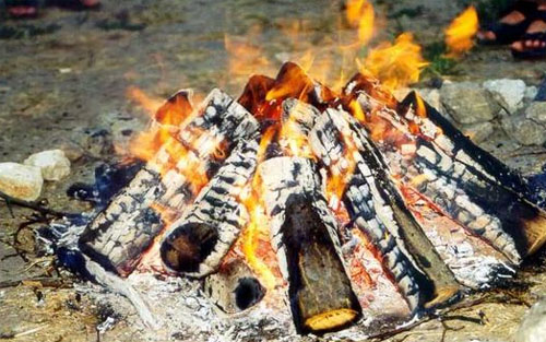 Szabad-e tüzet gyújtani?