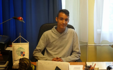 Ma, Diák-nap a Petőfiben