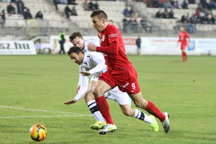 Legyőztük a Paksot is!