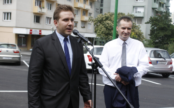 Határidő előtt elkészült a Derkovits utcai parkoló