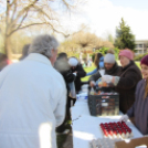 Húsvéti ételosztás