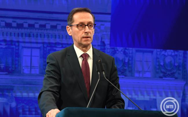 Varga Mihály: a tartós árstabilitás elérése áll a monetáris politika fókuszában